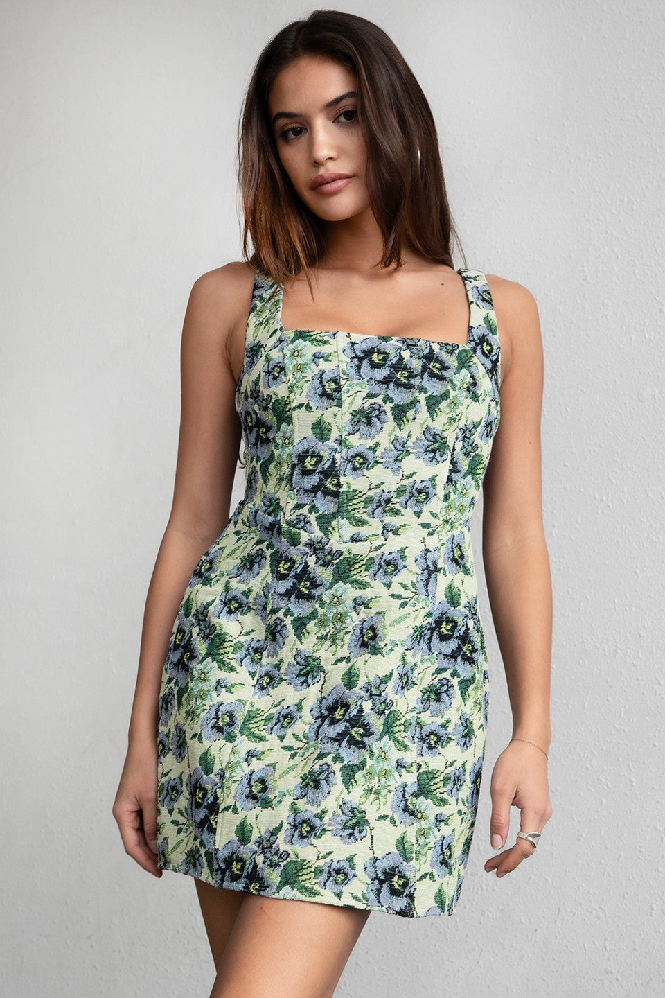 DH29843-MINTIE (image 1 of 4)