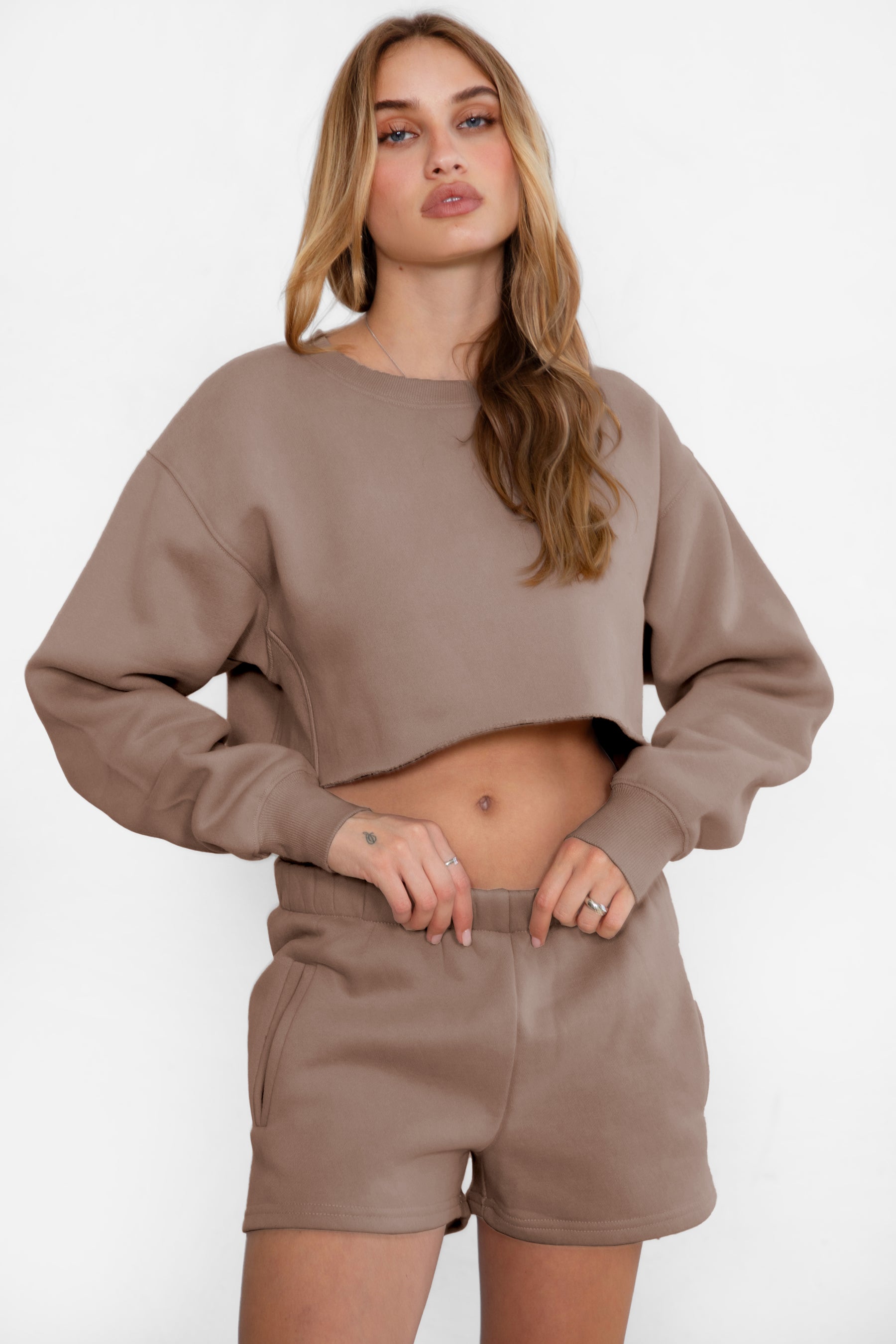 PH26411A-MOMO (image 1 of 5)