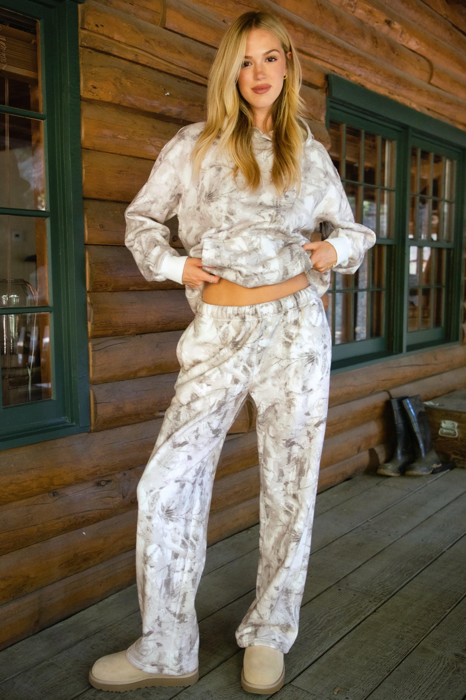PJ31167-AVERY Camo Sweatpants (image 3 of 5)