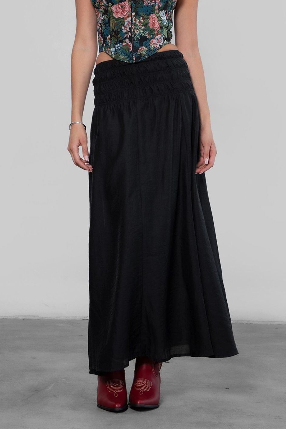SA30712-LAILA Skirt (image 1 of 4)