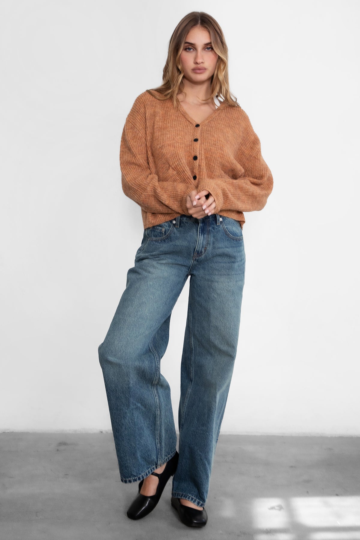 TC29311-CURTY Cardigan (image 4 of 4)