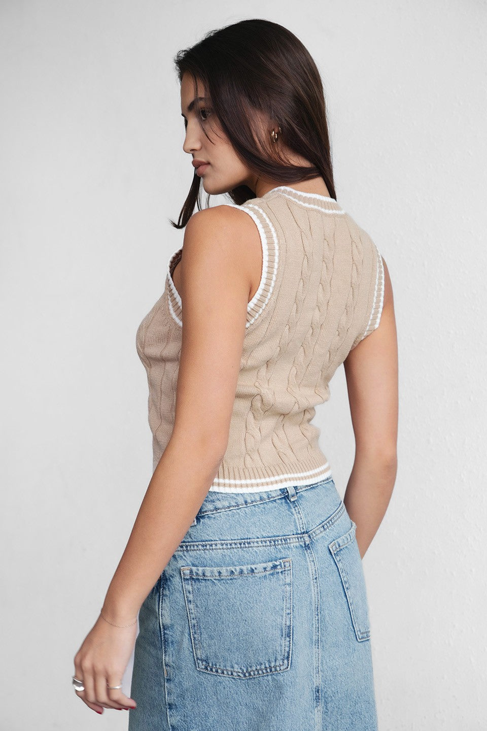 TC29858-WESTRIDGE Vest (image 2 of 4)