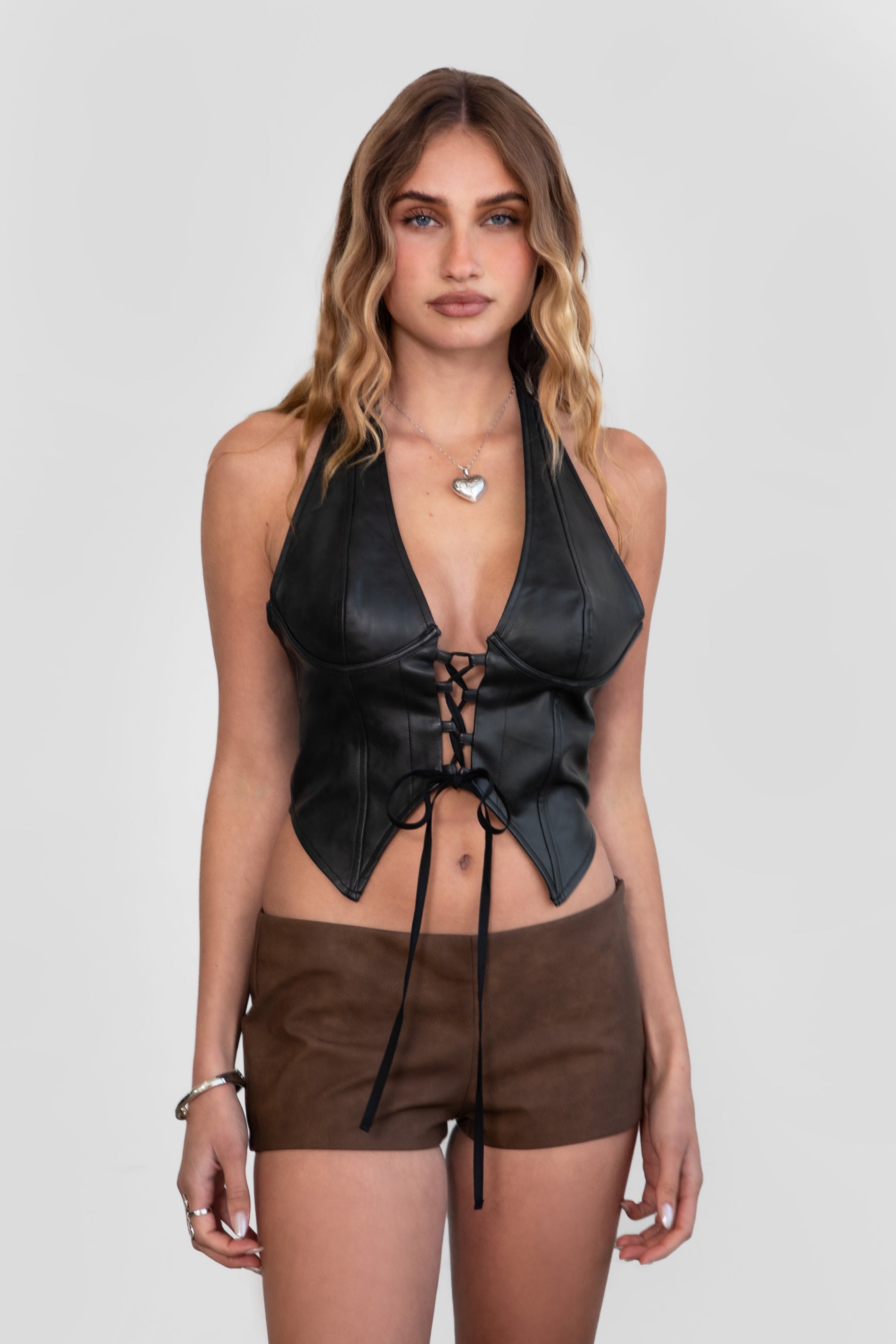 TH30046-CARA Top (image 2 of 5)
