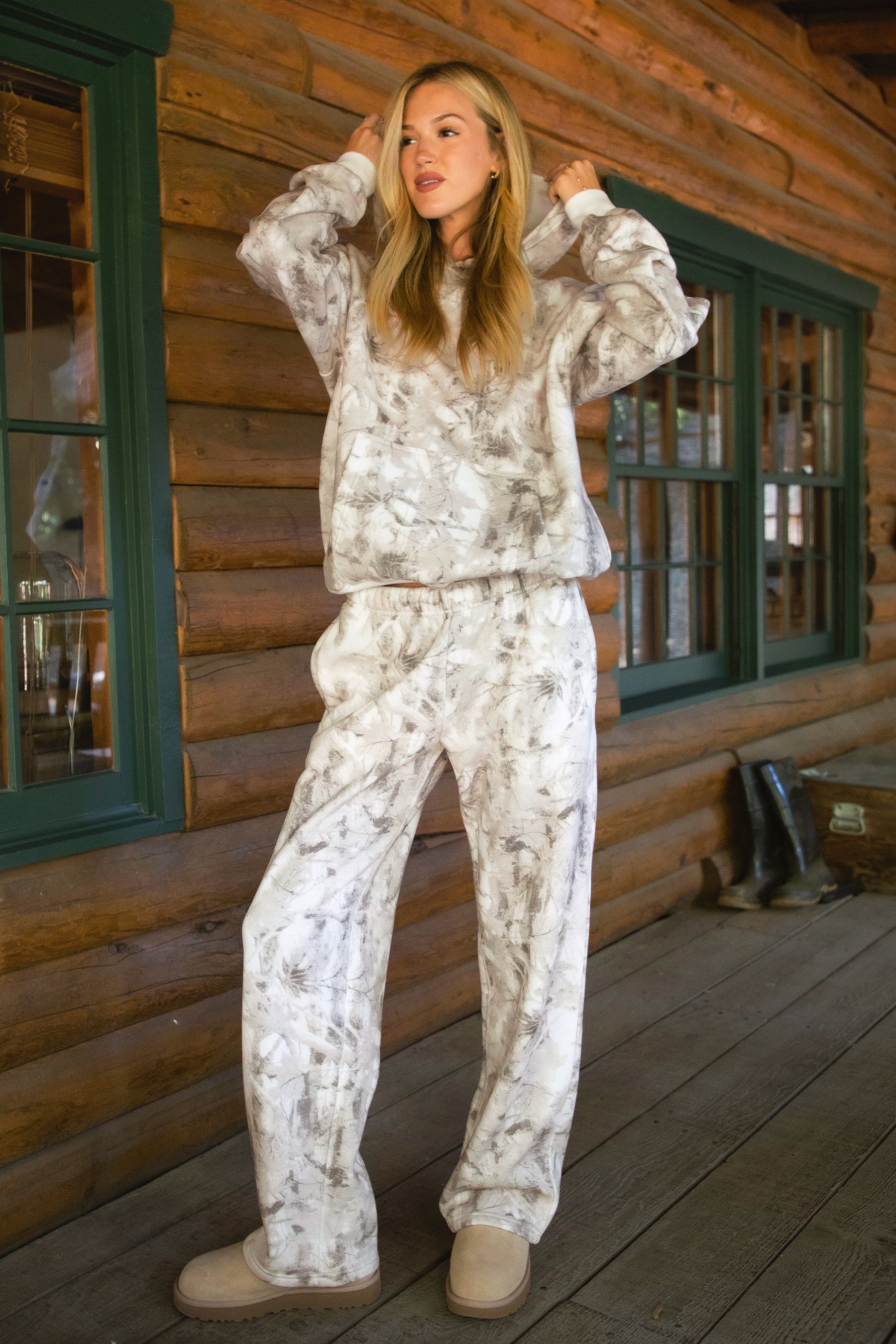 TJ31164-AVERY Camo Hoodie (image 4 of 5)