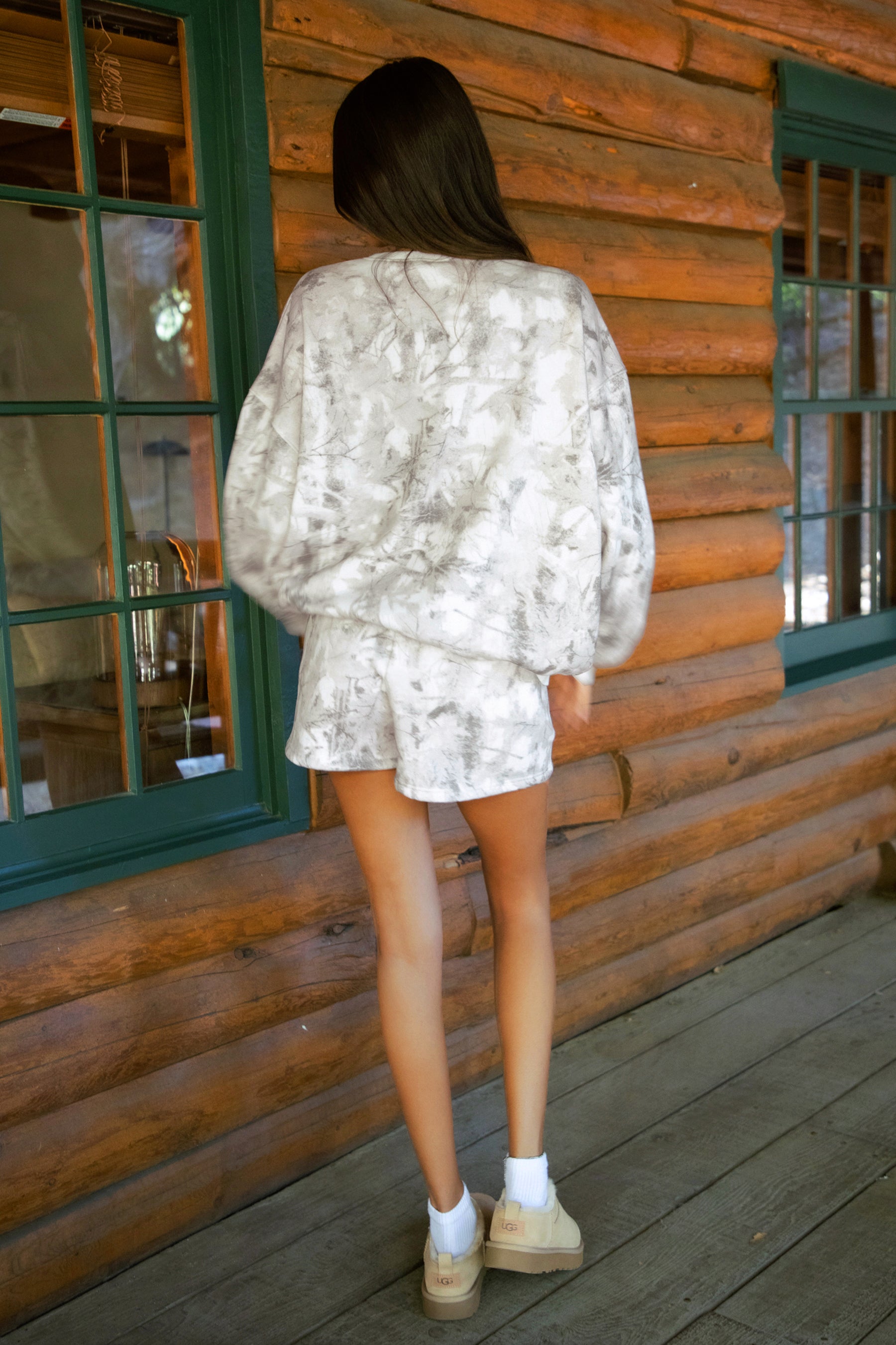 TJ31412-AVERY Camo Crewneck (image 4 of 5)