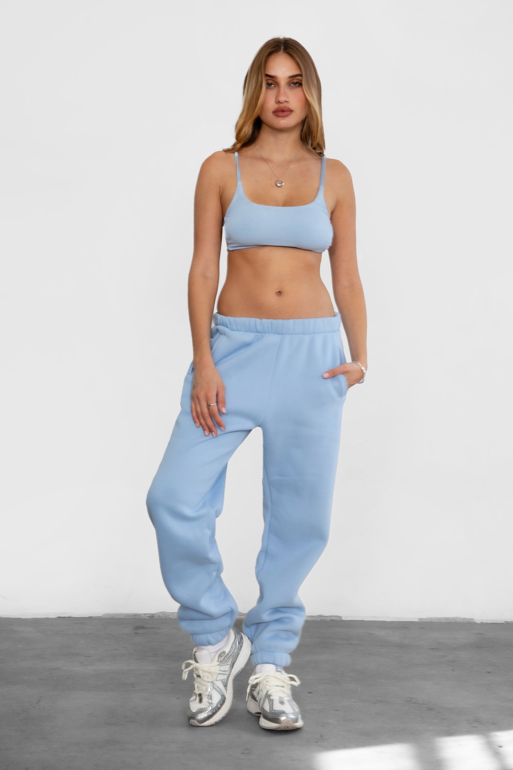 TPH25646-MOOD (image 1 of 5)